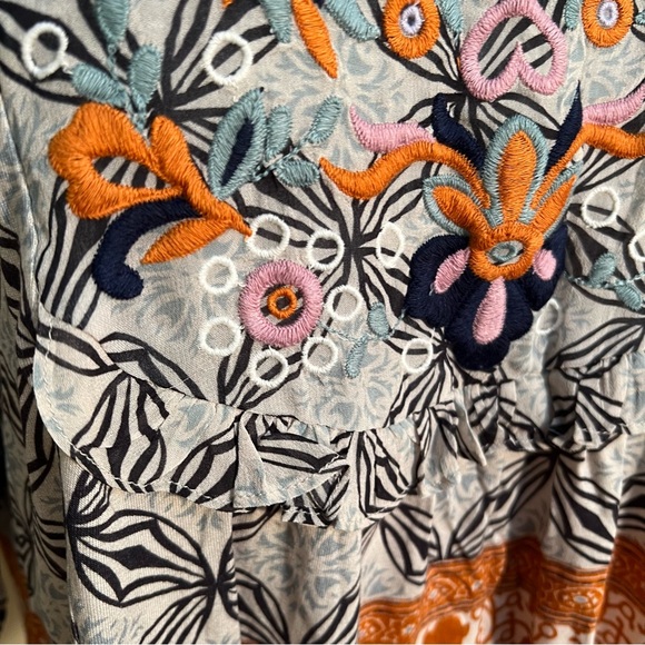 NWT Anthropologie Top - Picture 6 of 6